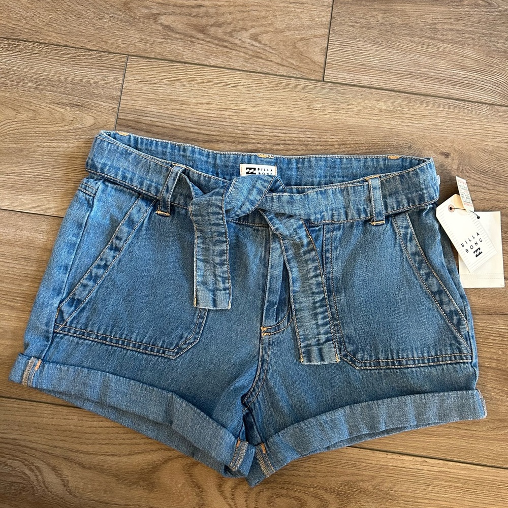 Billabong Girls Denim Shorts Tie Waist Cuffed Hem Size 10 NWT